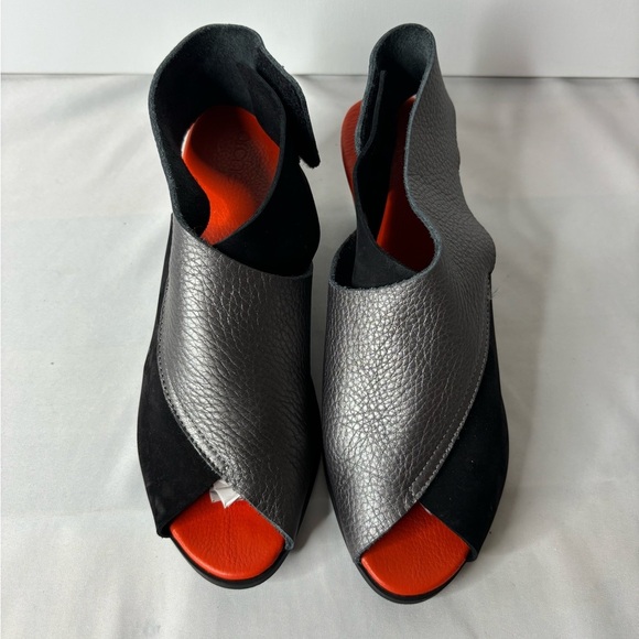 Arche leather gray and‎ black wedge heels size 40 - Picture 3 of 9